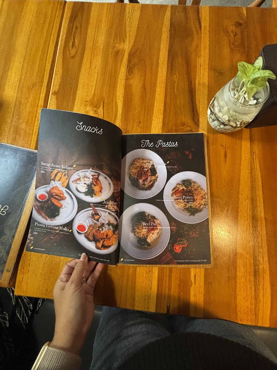 MADJA eat & coffee Menu - Image 6